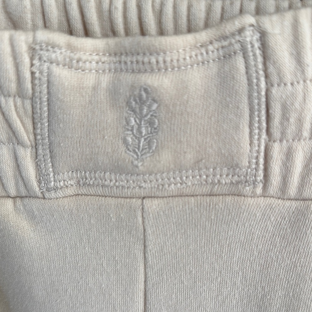 Free People Cream Sweat Pants with Elastic Waistband and Front Pockets - Picture 3 of 5